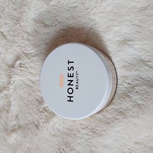 Honest Invisible Blurring Loose Powder